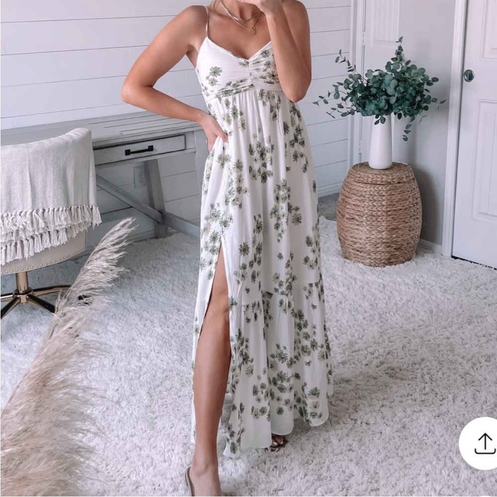 SOLD Abercrombie Floral babydoll maxi dress spaghetti adjustable straps